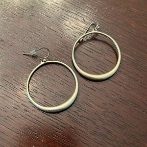 Gold hoops circle earrings